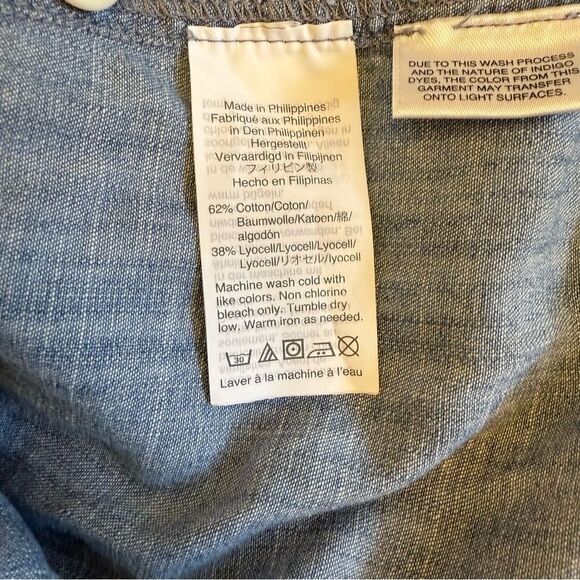 Madewell Button Front V Neck Relax Fit Blue size Extra Small - Picture 10 of 10